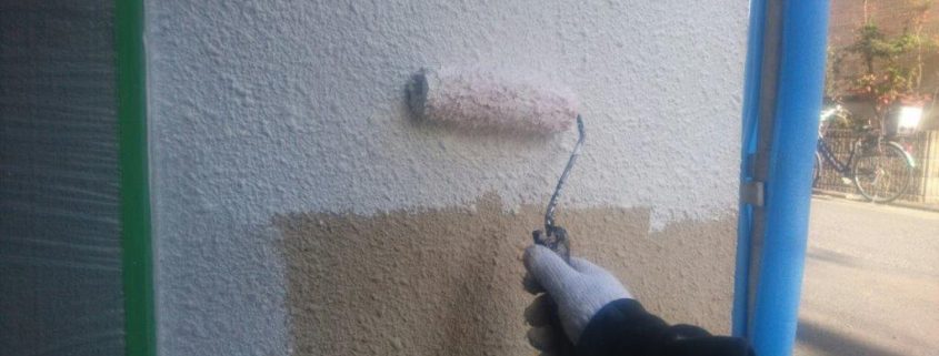 外壁の下塗り塗装