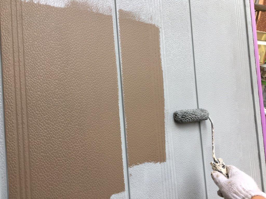 雨戸の下塗り塗装
