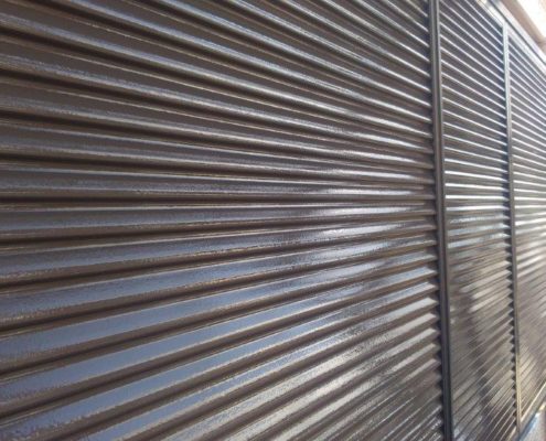 シャッターの上塗り塗装 修了