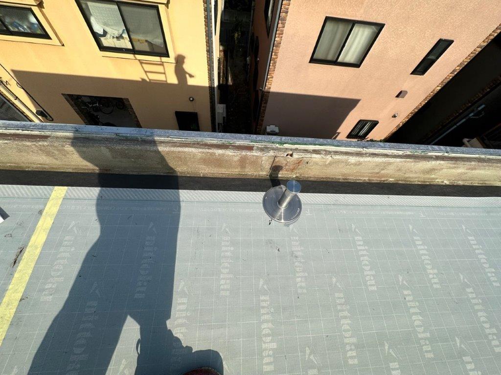屋上のウレタン防水工事（通気緩衝工法）｜東京都葛飾区のA様邸にて塗り替え塗装